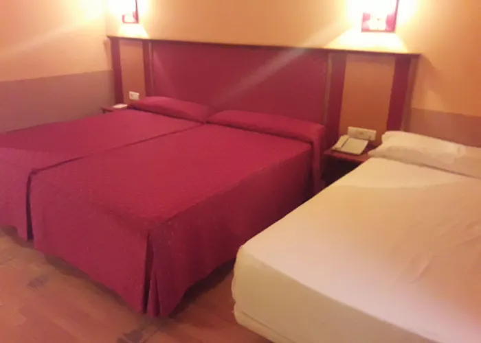 Hotel Fuente Las Piedras